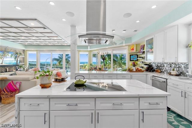 8124 Estero BLVD, Fort Myers Beach, FL 33931