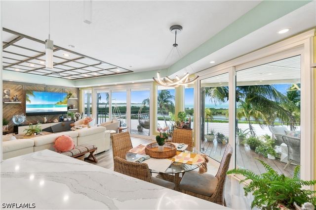 8124 Estero BLVD, Fort Myers Beach, FL 33931
