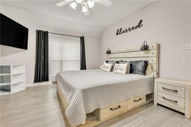 217 Karten Lane, College Station, TX 77845