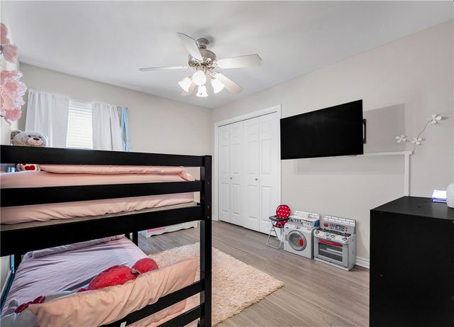 217 Karten Lane, College Station, TX 77845