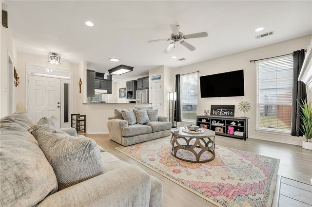 217 Karten Lane, College Station, TX 77845