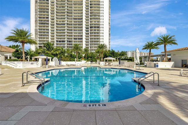 2600 Island Blvd 1202, Aventura, FL 33160
