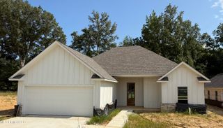 345 Willow Way, Canton, MS 39046