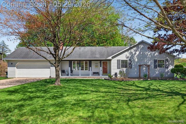 10350 Ataberry Drive, Vienna Charter Township, MI 48420