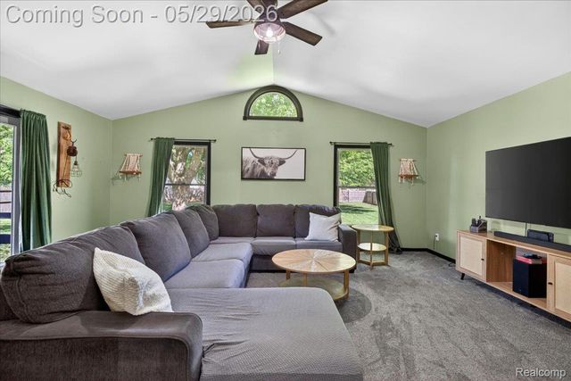 10350 Ataberry Drive, Vienna Charter Township, MI 48420