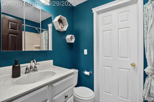 10350 Ataberry Drive, Vienna Charter Township, MI 48420