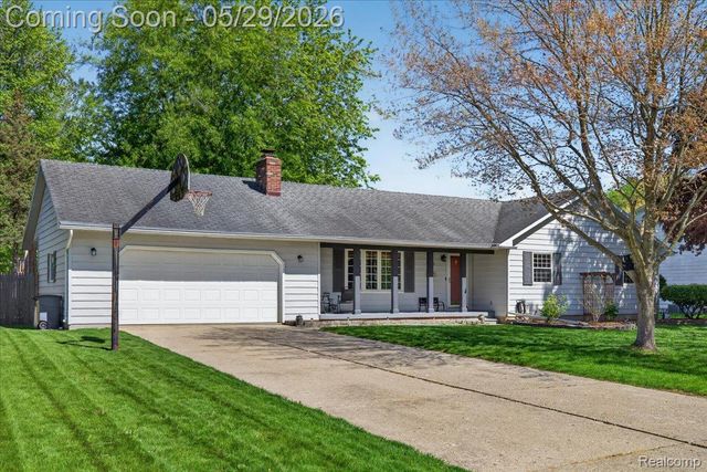 10350 Ataberry Drive, Vienna Charter Township, MI 48420