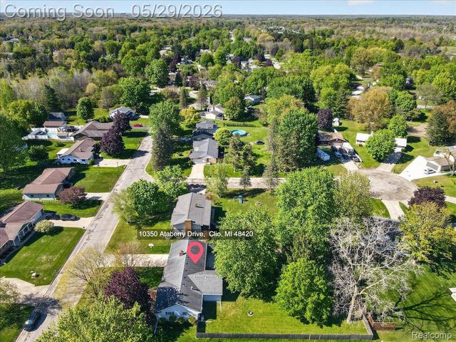 10350 Ataberry Drive, Vienna Charter Township, MI 48420