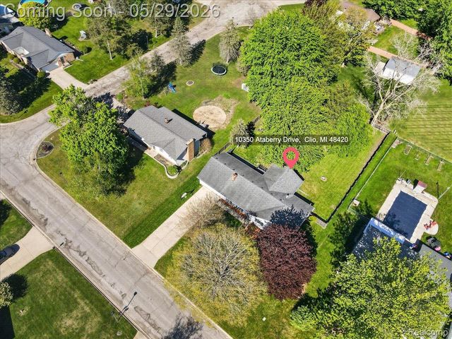 10350 Ataberry Drive, Vienna Charter Township, MI 48420