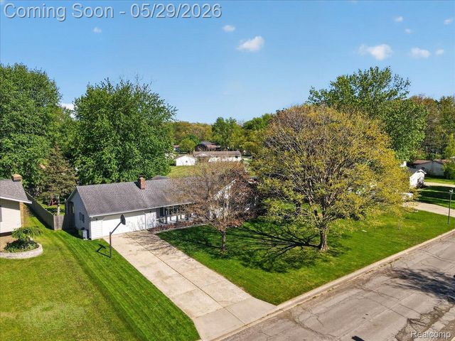 10350 Ataberry Drive, Vienna Charter Township, MI 48420