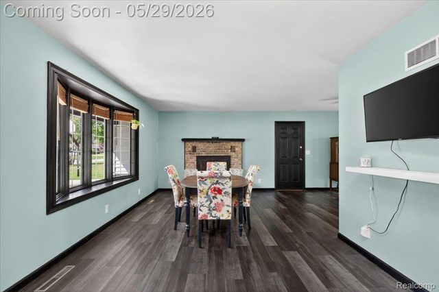 10350 Ataberry Drive, Vienna Charter Township, MI 48420