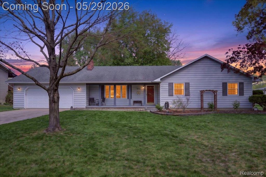 10350 Ataberry Drive, Vienna Charter Township, MI 48420