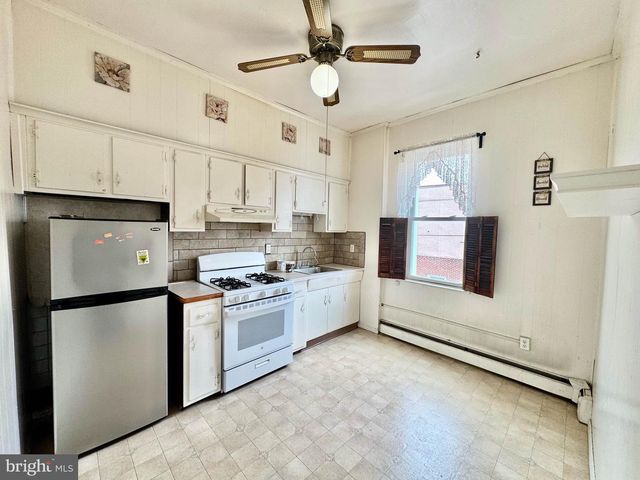 1626 W PORTER ST, Philadelphia, PA 19145