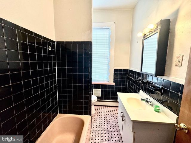 1626 W PORTER ST, Philadelphia, PA 19145