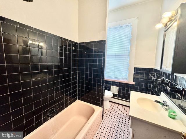 1626 W PORTER ST, Philadelphia, PA 19145