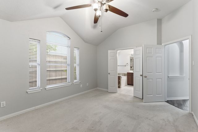 1633 Yellowstone Avenue, Lewisville, TX 75077