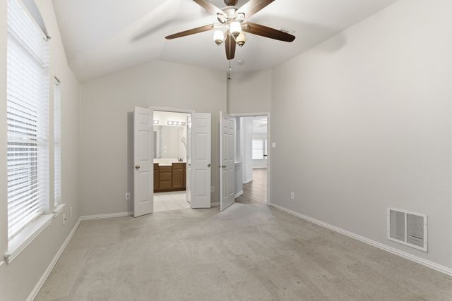 1633 Yellowstone Avenue, Lewisville, TX 75077