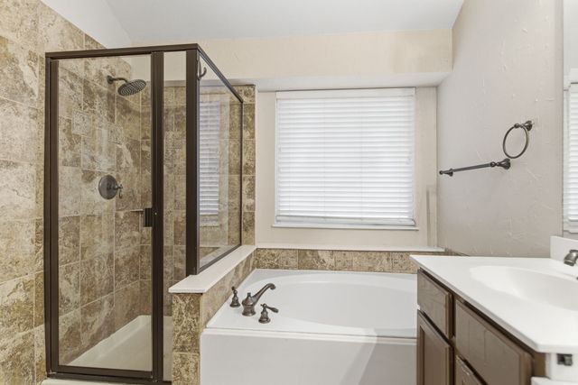 1633 Yellowstone Avenue, Lewisville, TX 75077