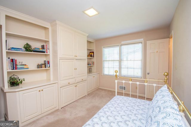 505 Pine Circle, Peachtree City, GA 30269
