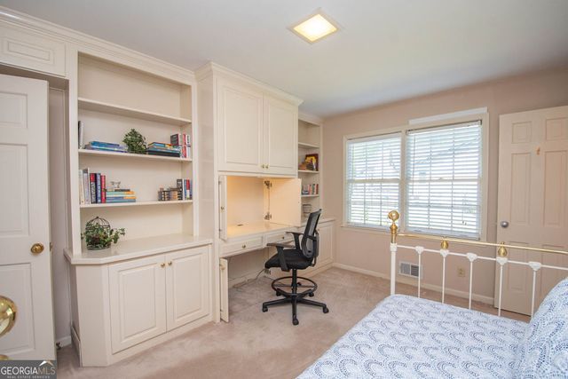 505 Pine Circle, Peachtree City, GA 30269