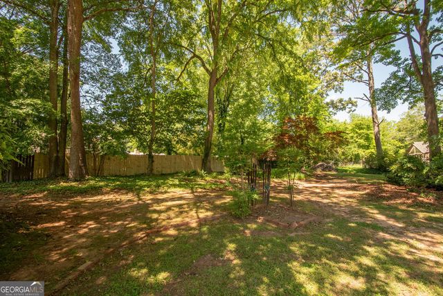 505 Pine Circle, Peachtree City, GA 30269
