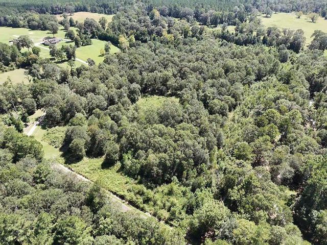 854 County Road 2125, Cleveland, TX 77327