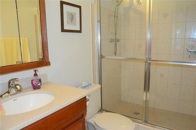 6499 BAY CLUB Drive 2, Fort Lauderdale, FL 33308