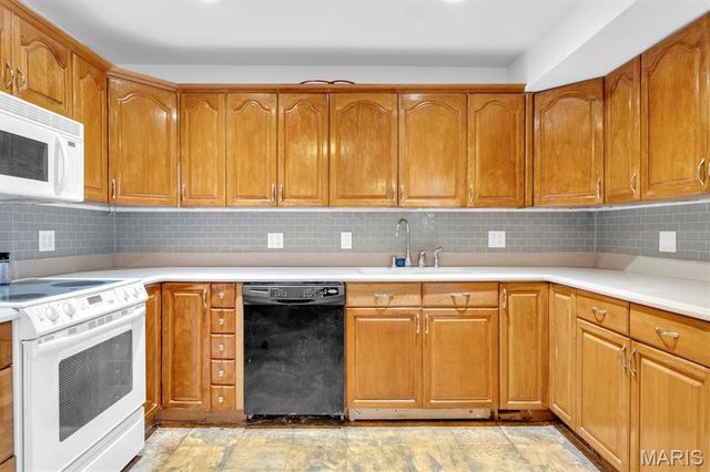 7 Crest Drive, Unincorporated, MO 63026