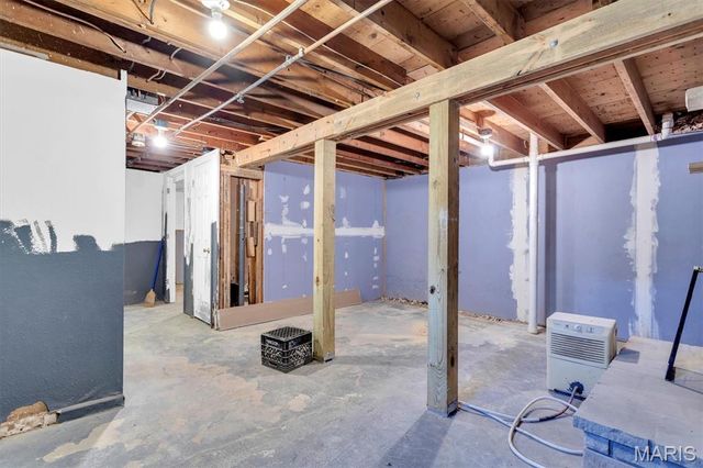 7 Crest Drive, Unincorporated, MO 63026