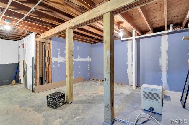 7 Crest Drive, Unincorporated, MO 63026