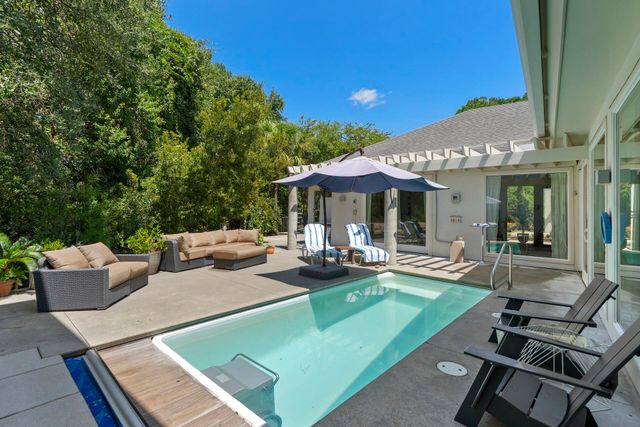 4853 Marshwood Drive, Hollywood, SC 29449
