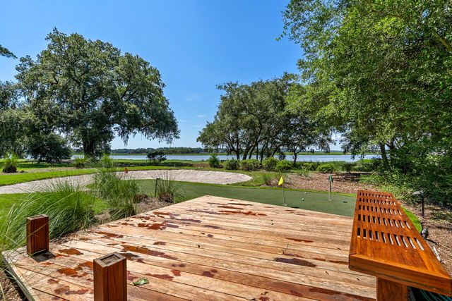 4853 Marshwood Drive, Hollywood, SC 29449