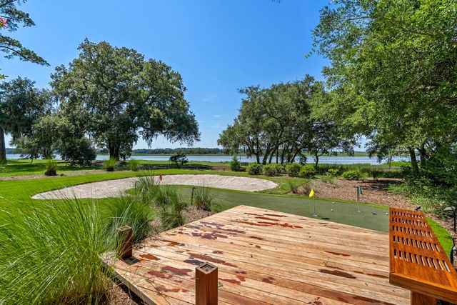 4853 Marshwood Drive, Hollywood, SC 29449