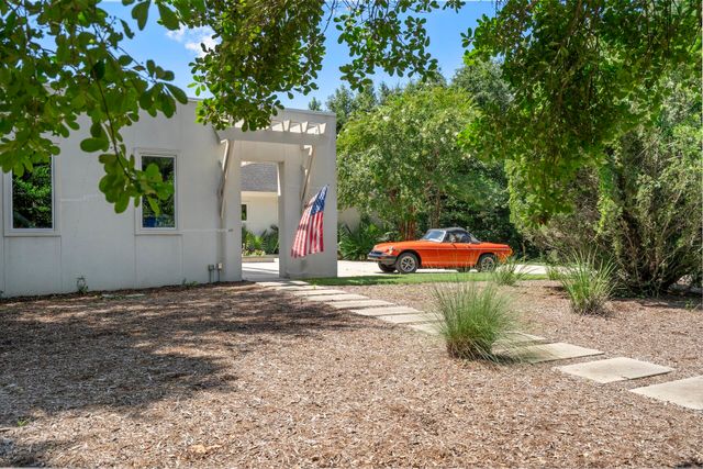 4853 Marshwood Drive, Hollywood, SC 29449