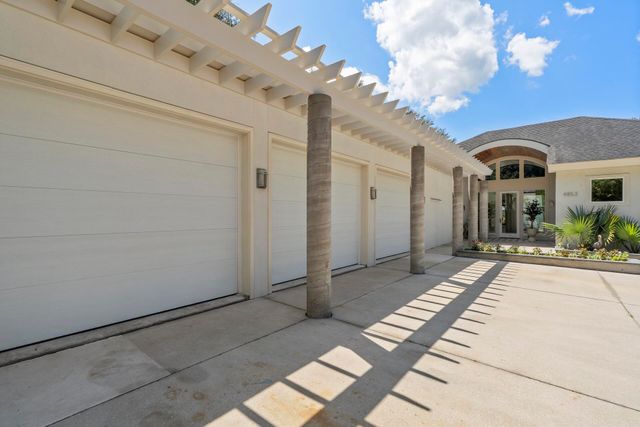 4853 Marshwood Drive, Hollywood, SC 29449