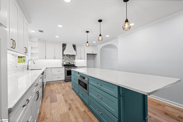 100 Northcliff Way, Greenville, SC 29617