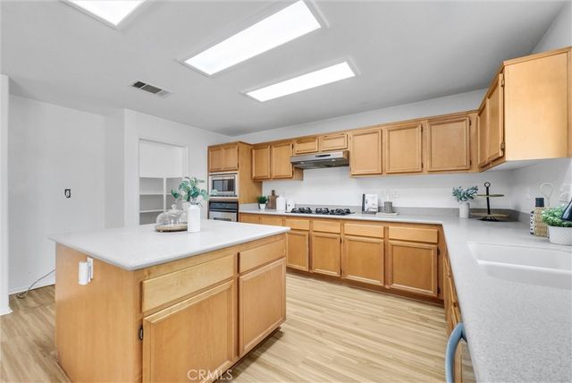 12351 Mesa Grove Drive, Riverside, CA 92503