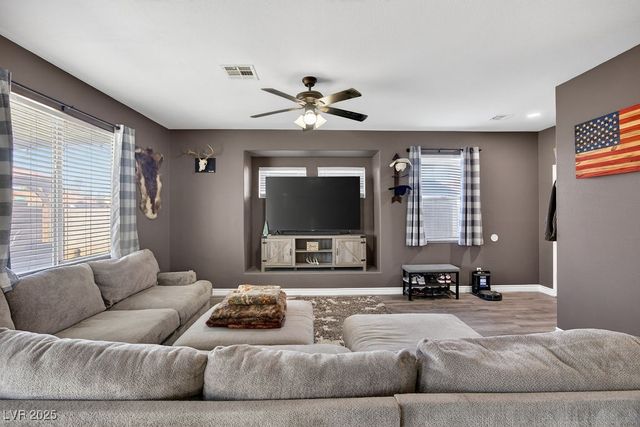 9331 Coral Berry Street, Las Vegas, NV 89123