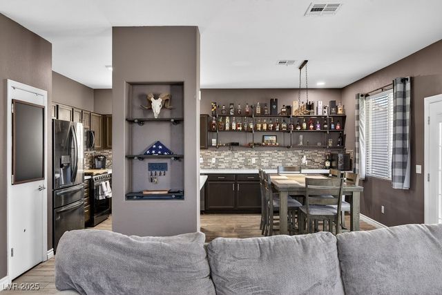 9331 Coral Berry Street, Las Vegas, NV 89123