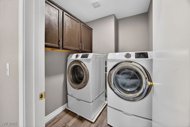 9331 Coral Berry Street, Las Vegas, NV 89123