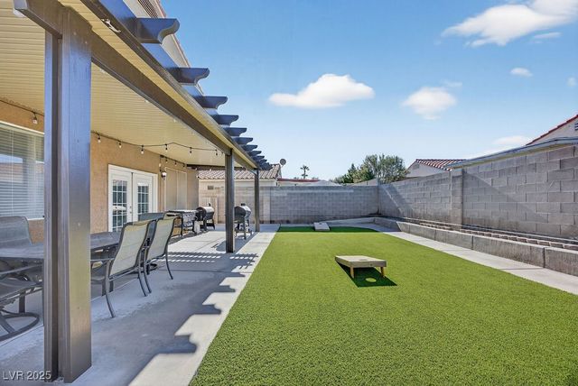 9331 Coral Berry Street, Las Vegas, NV 89123