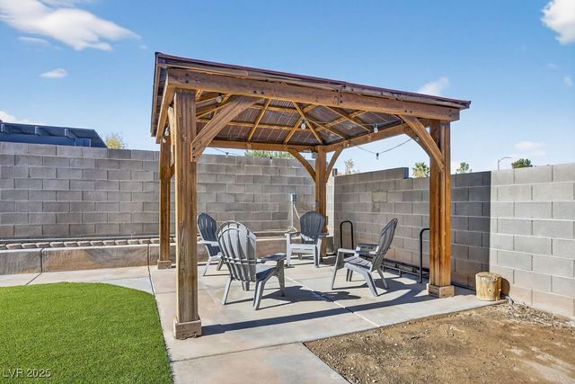 9331 Coral Berry Street, Las Vegas, NV 89123