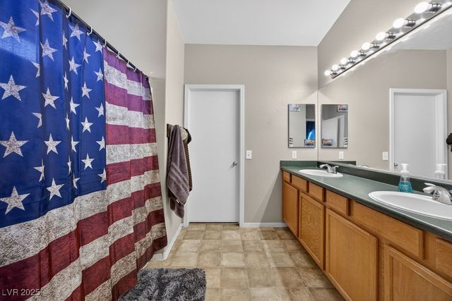 9331 Coral Berry Street, Las Vegas, NV 89123