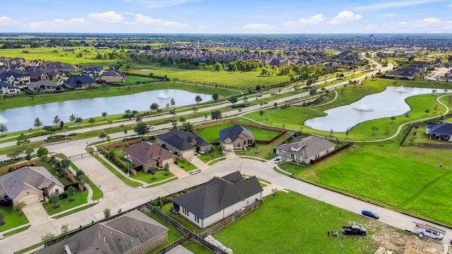 9527 Waxwing Trace, Manvel, TX 77578