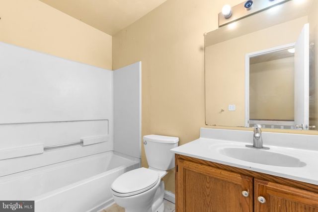 158 LAKE ARROWHEAD CIR, Bear, DE 19701