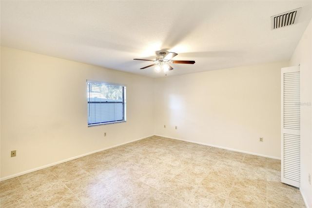 361 OAK HILL DRIVE 3, Sarasota, FL 34232