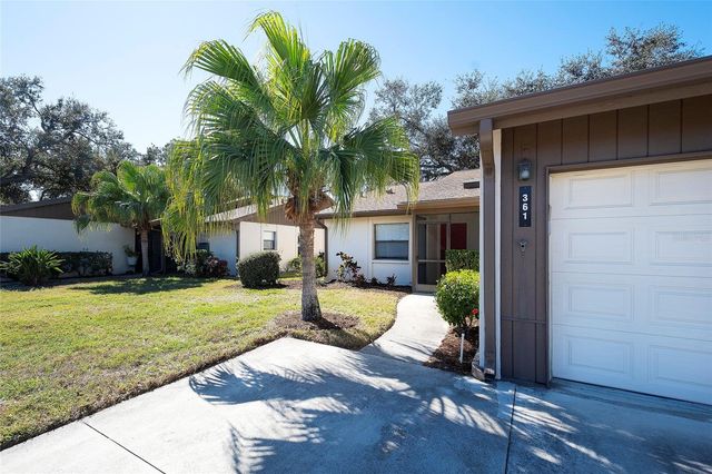 361 OAK HILL DRIVE 3, Sarasota, FL 34232