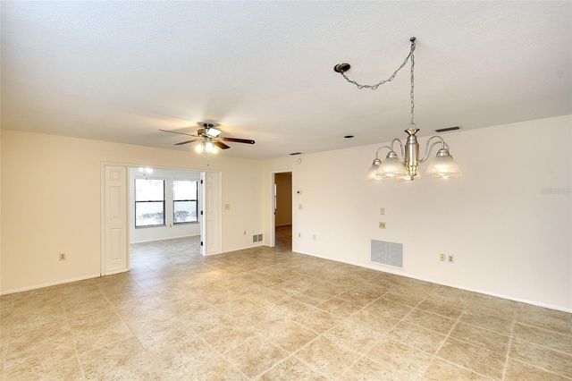 361 OAK HILL DRIVE 3, Sarasota, FL 34232