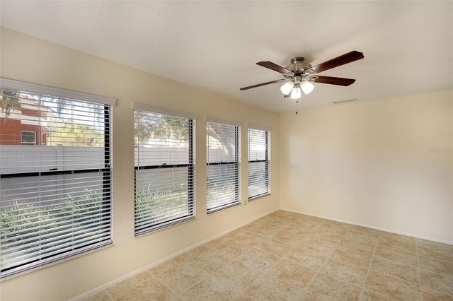 361 OAK HILL DRIVE 3, Sarasota, FL 34232