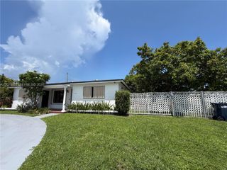4175 SW 87th Avenue 1, Miami, FL 33165